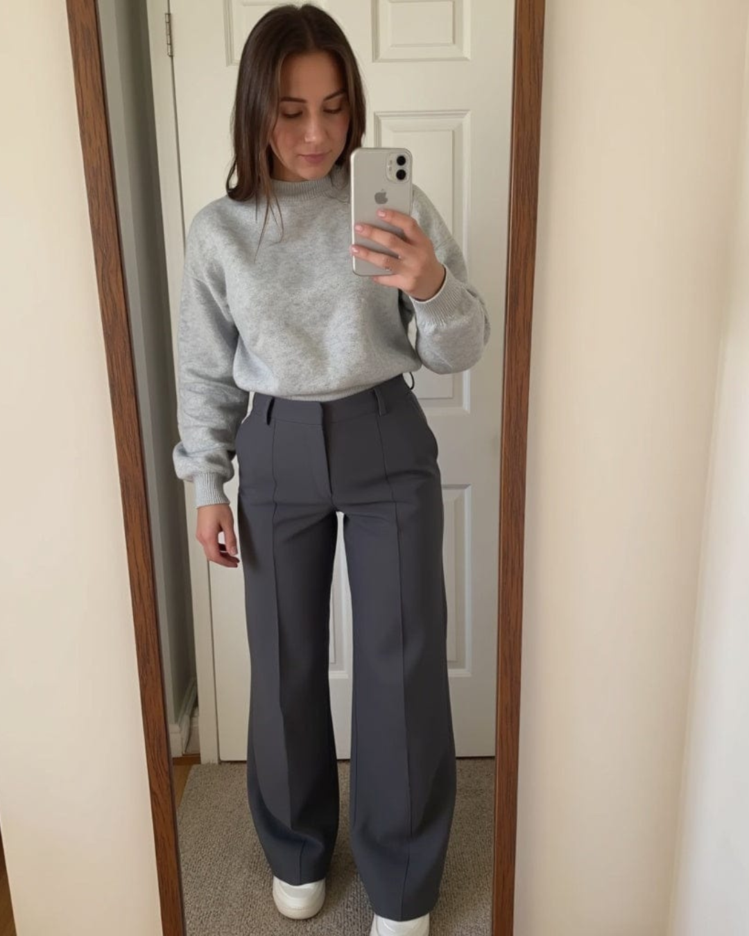 Pantaloni Largi Clasici