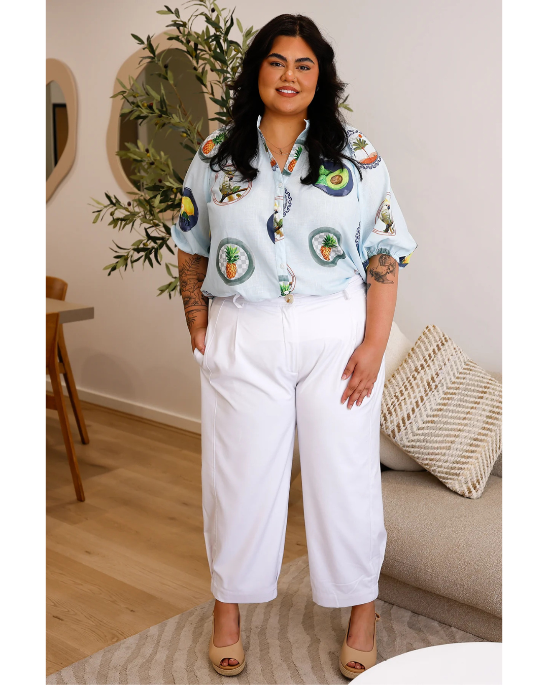 Pantaloni bărbătești pentru femei 