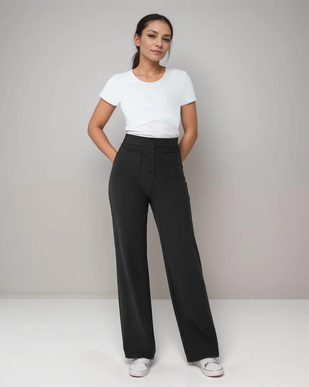 Pantaloni Drepți cu Talie înaltă, cu Nasturi Decorativi și Buzunare Frontale în Stil Utilitar