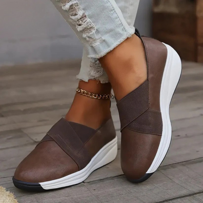 Pantofi ortopedici cu talpă antiderapantă