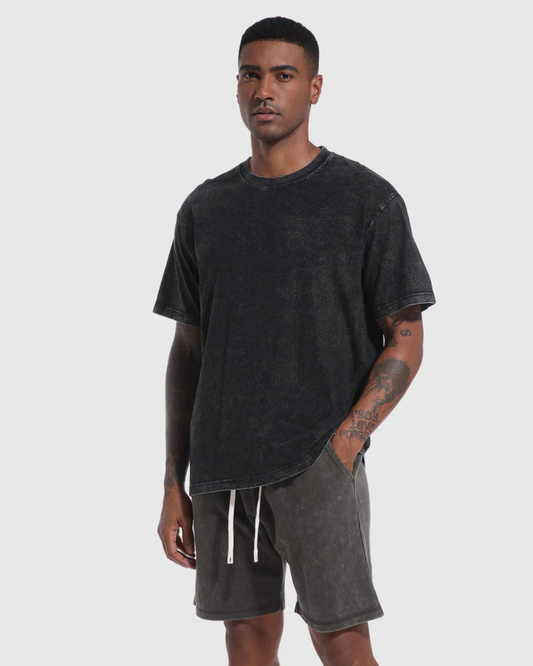 Pulover cu Efect Spălat, cu o Croială Relaxată și un Stil Urban Contemporan