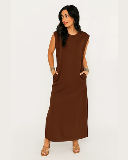 Rochie lungă și largă, cu buzunare laterale