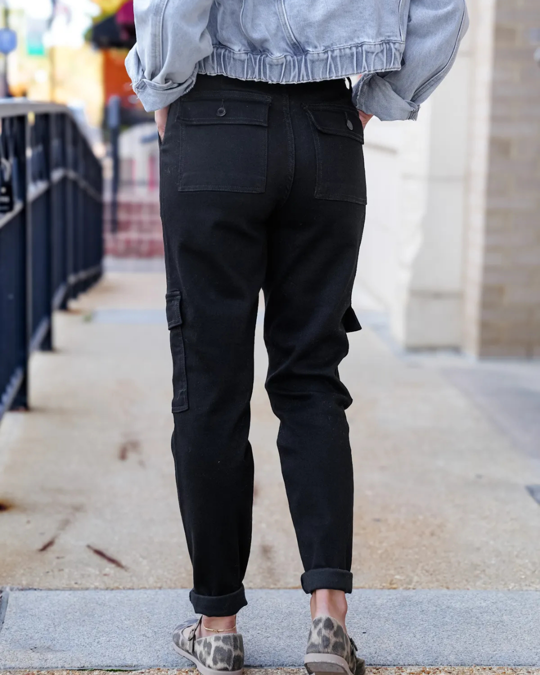 Pantaloni Sport cu Talie Înaltă și Manșete Cargo pentru Femei