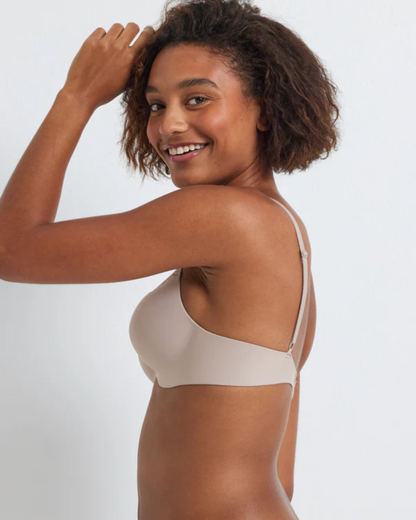 Sutien dintr-o singură piesă foarte moale ( OFERTĂ 2X1)