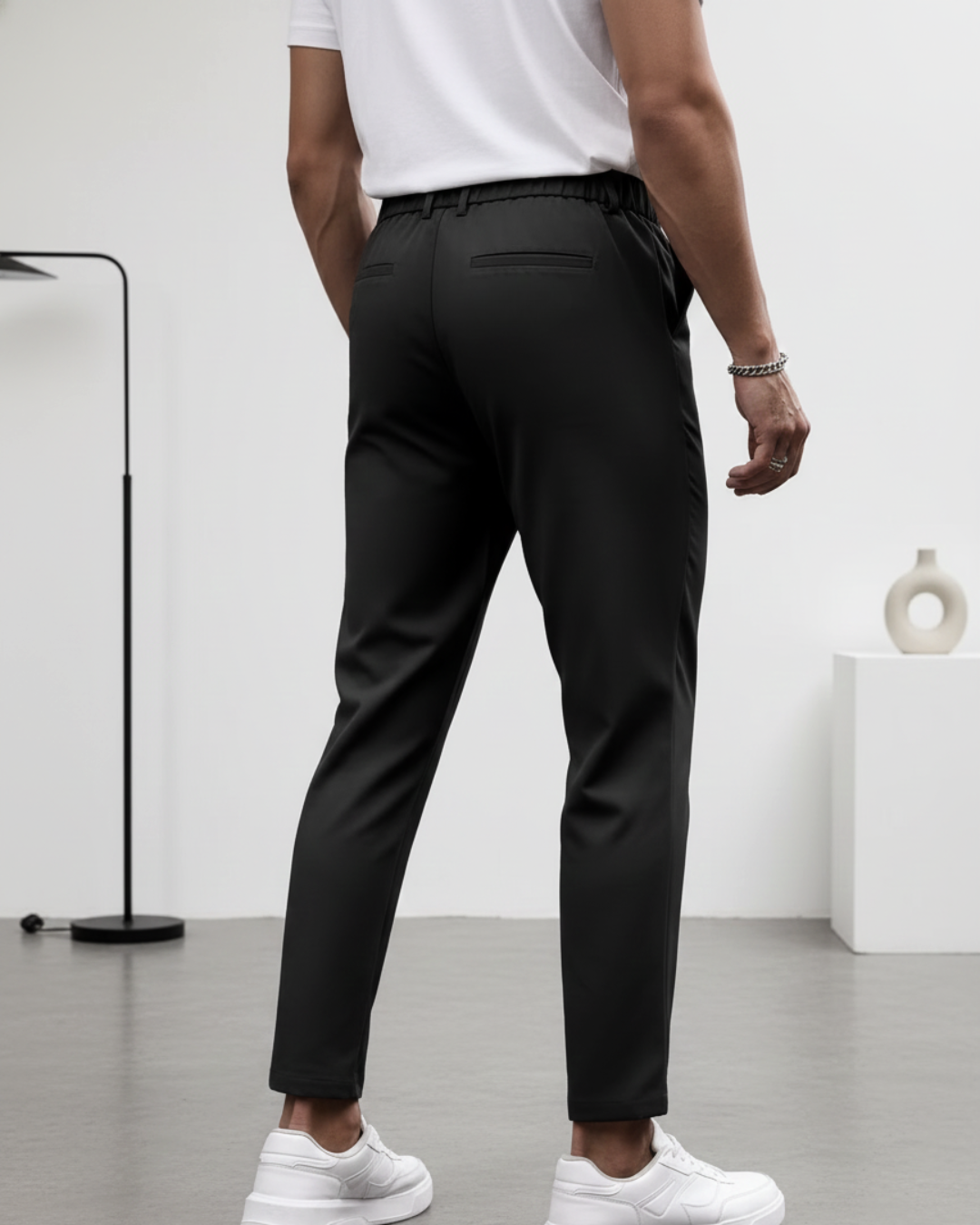 Pantaloni elastici e regolabili da uomo