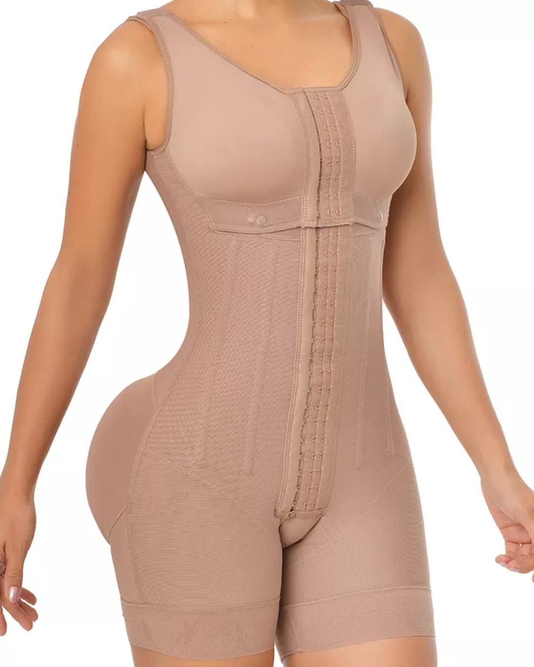 Un secol complet de modelare a corpului feminin