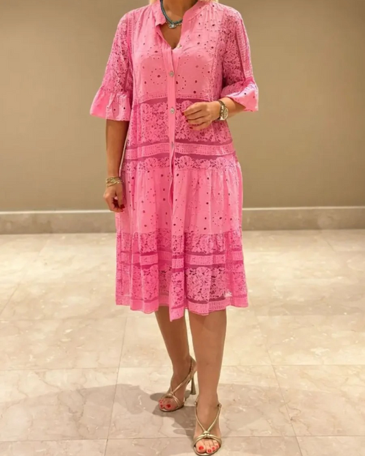 Rochie din dantelă cu mâneci și nasturi în față®