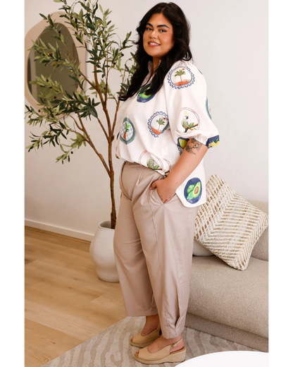 Pantaloni bărbătești pentru femei 