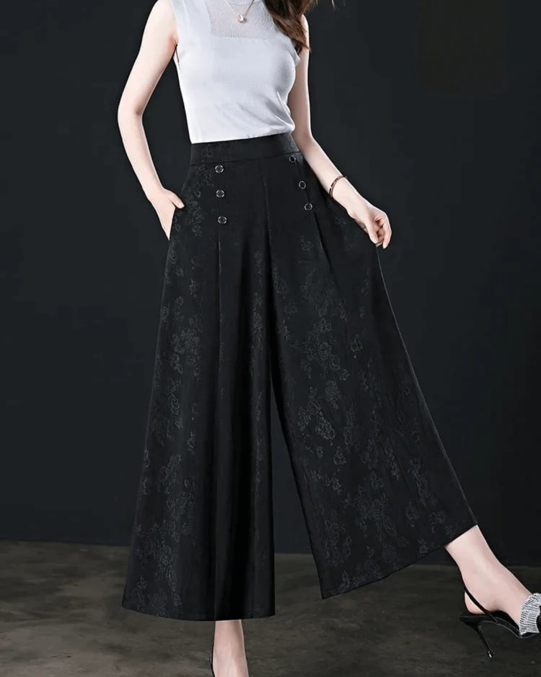 Pantaloni Palazzo cu Flori și Nasturi