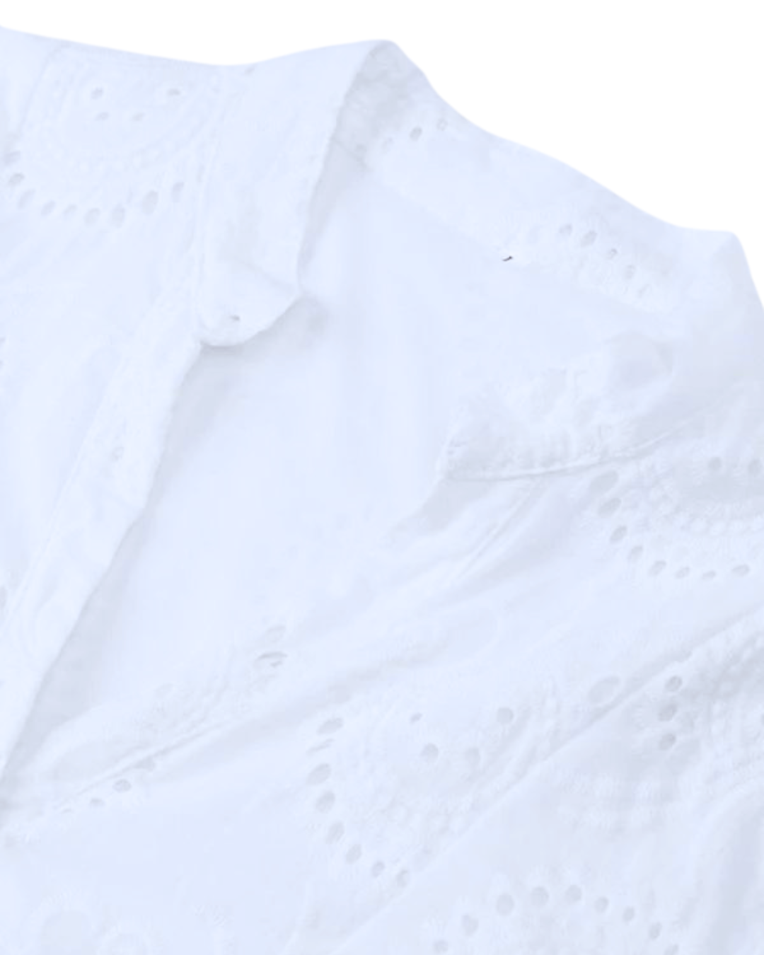 Rochie scurtă brodată cu mânecă bufantă și design decupat pentru un aspect ușor și fermecător