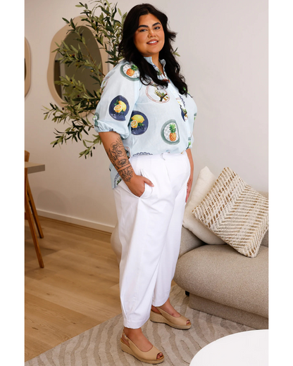 Pantaloni bărbătești pentru femei 