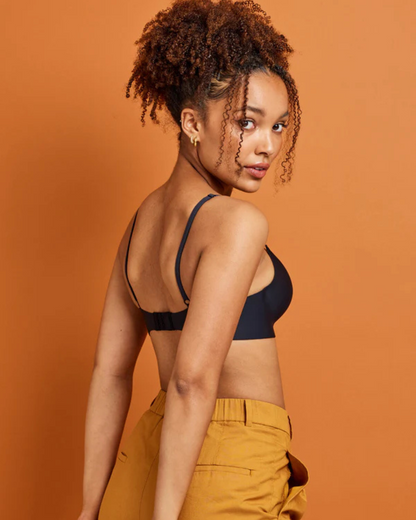 Sutien dintr-o singură piesă foarte moale ( OFERTĂ 2X1)