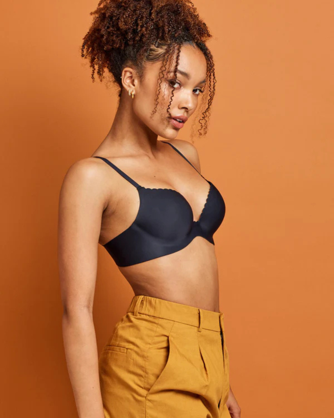 Sutien dintr-o singură piesă foarte moale ( OFERTĂ 2X1)